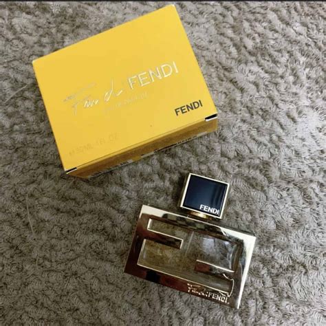 fendi donna fragrantica|what happened to fendi perfume.